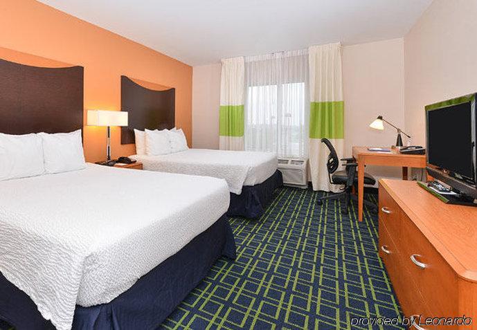 Hotel Fairfield And By Marriott Wayne