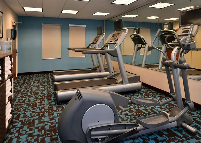 Fairfield Inn And Suites By Marriott Fort Wayne