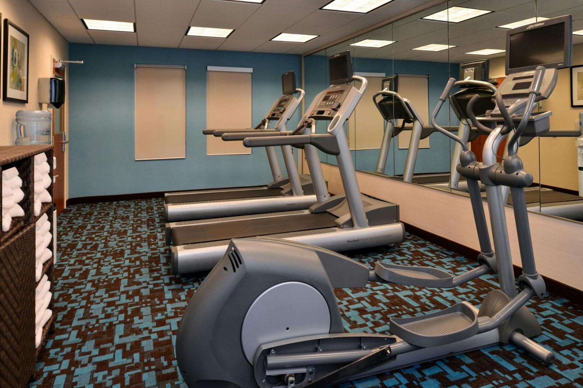 Hotel Fairfield And By Marriott Wayne Fort Wayne