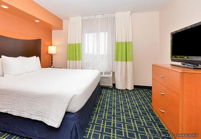 Hotel Fairfield And By Marriott Wayne